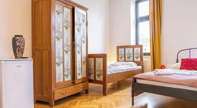 Номер Standard Private Rooms in a Comfy 4BR Apartment with Garden by Lorenz Böhler