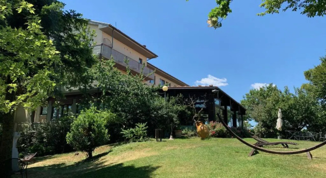 Hotel Tetto delle Marche - Ristorante dei Conti, Rezervovat Hotel Cingoli 