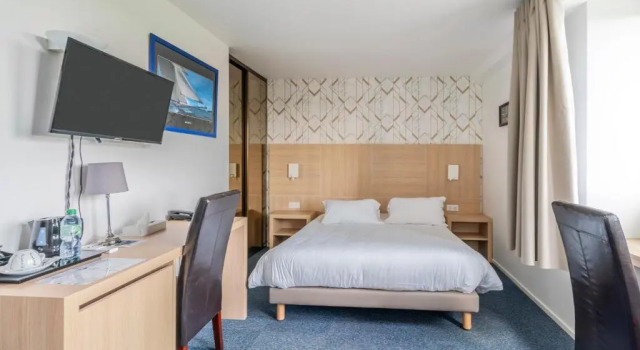 Двухместный номер Deluxe CitHotel LA PYRAMIDE