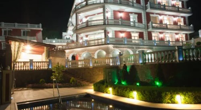 Onegin Terrace, 예약 호텔 Big Yalta 수영장 있는 호텔, 수영장