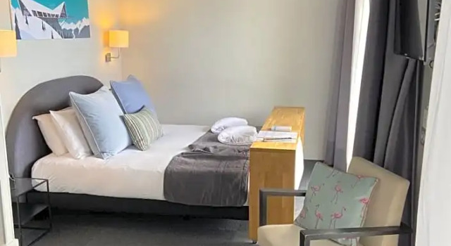 Номер Standard с балконом Les Suites du Lac