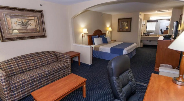 Номер Standard Downtowner Inn and Suites - Houston