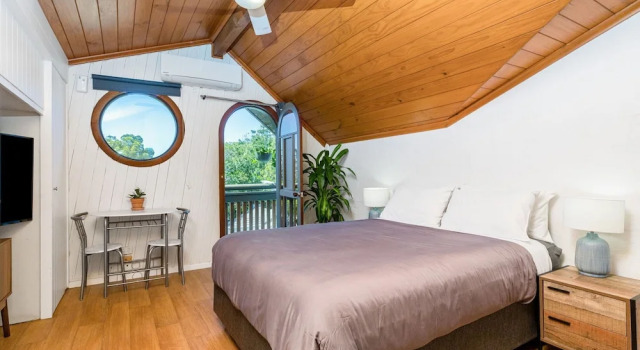 Номер Standard с балконом Aquarius Backpackers Resort