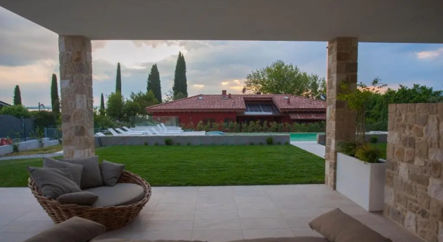 Апартаменты с видом на бассейн Italianflat - Maison du Lac