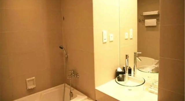Двухместный номер Standard Dalian Bolt Hotel