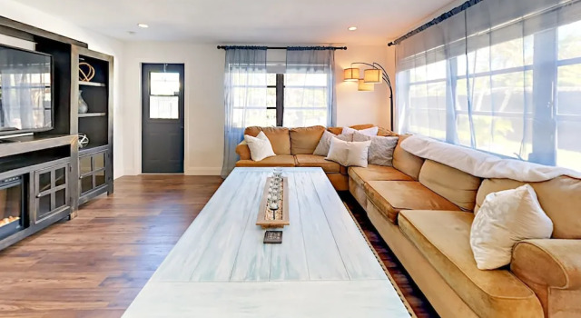 Bohemian Beach House - 3 Br Home
