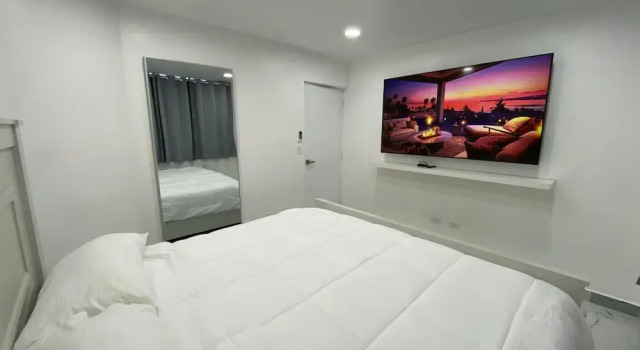 The Sapphire Suite