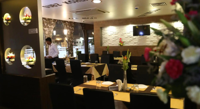 ZO Rooms Kolkata Airport VIP Road, Prenota Hotel Calcutta 
