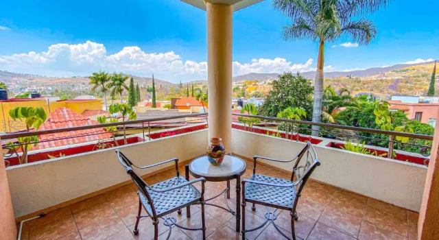 Полулюкс Suites Xadani