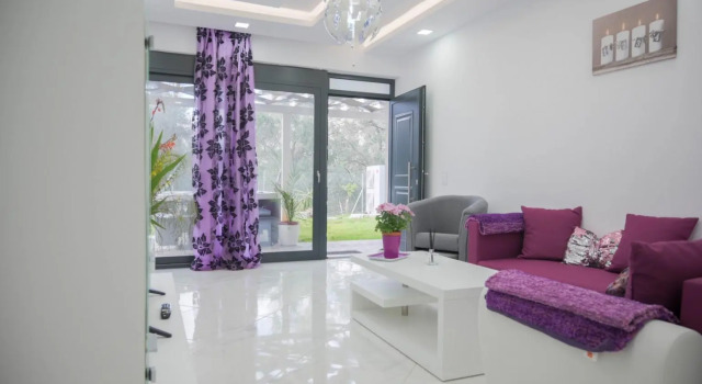 Diamond Luxury Villa Corfu, Забронировать Вилла Отели периферии Ионических островов с парковкой, Парковка