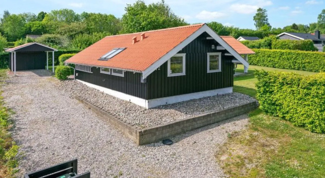 "Dea" - 850m from the sea in SE Jutland, Book Hotel Hejlsminde Syddanmark