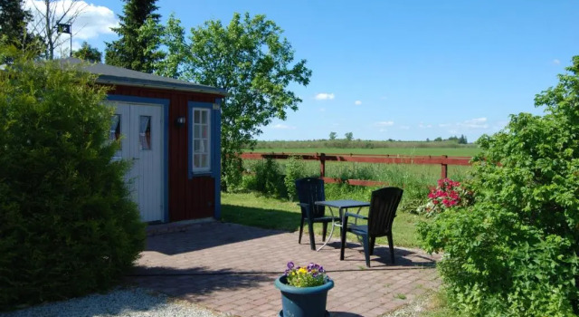 Коттедж c 1 комнатой с красивым видом из окна Bjurmangården Recycled Glass Design