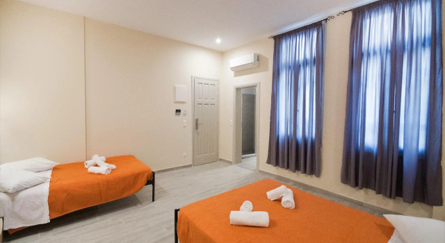 Четырёхместный номер Standard Athens Psiri Hotel