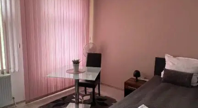 Номер Standard Pension Chevermeto