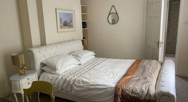 Captivating 1-bed Apartment in Killarney, Book Apartment Hotels in Kerry with Parking, Parking