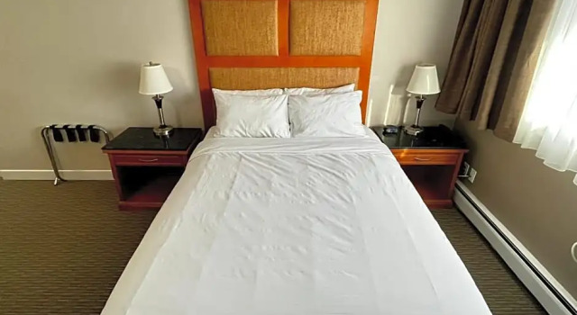 Люкс Deluxe Anavada Inn & Suites - Prince George