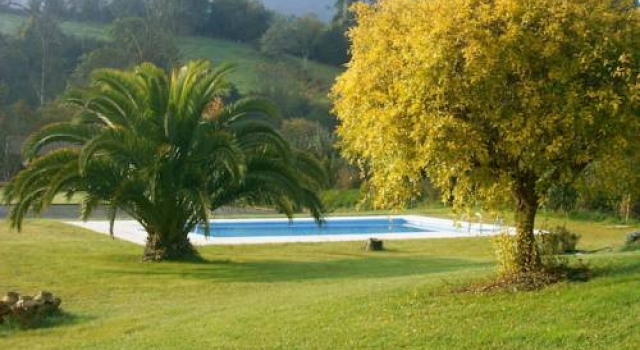 Camping Playa Sauces Ribadesella, Reservar Parque de campismo Ribadesella 