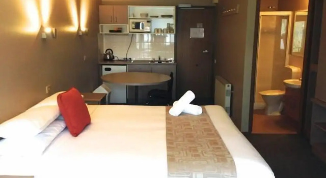 Hotel High Plains, Book Hotel Dinner Plain 