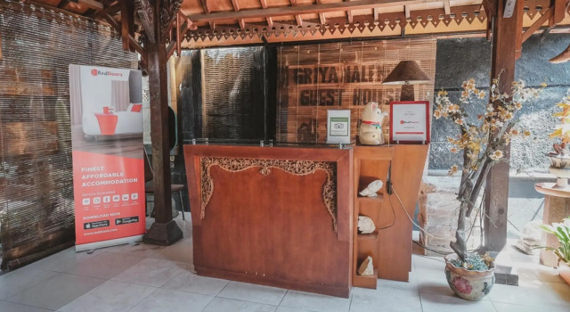 RedDoorz near Galeria Mall 2, Book Hotel Hotels in Yogyakarta Province with Breakfast, Breakfasts