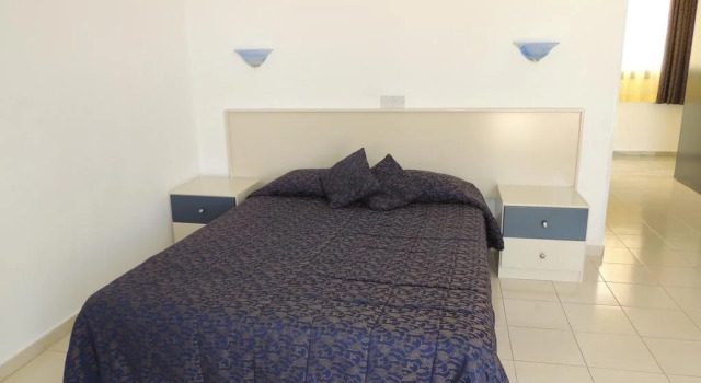 West End Hotel, Buchen Sie Hotel Peyia Paphos, in der Nähe von Turtle Beach