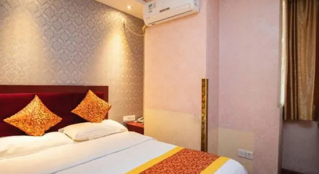 Люкс Deluxe Chongqing Vikeduo Business Hotel (Banan Huaxi University of Technology)