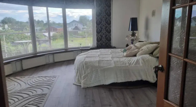 Serene 4-bedroom House Rental in Historic Rīga, 预订 酒店 里加 维泽梅