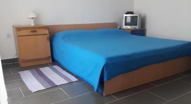 Apartments Bruna, Забронировать Апартаменты/квартира Отели Шибеник с бассейном, рядом с Частный Пляж «Ярам Апартментс», Бассейн
