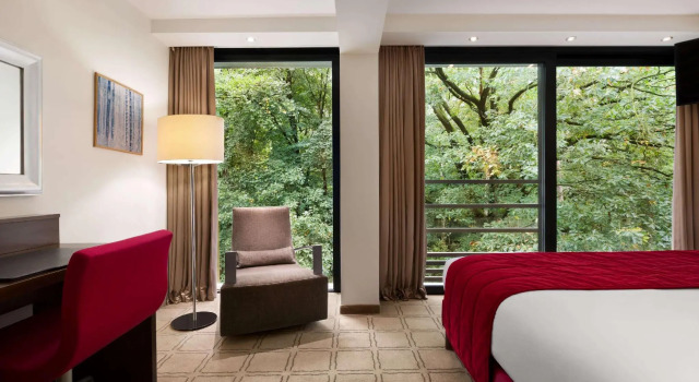 Номер Superior Hotel Dolce La Hulpe Brussels