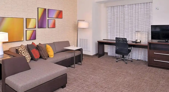 Двухместный люкс c 1 комнатой TownePlace Suites by Marriott East Lansing