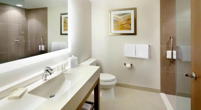 Номер Deluxe Courtyard by Marriott Knoxville West/Bearden