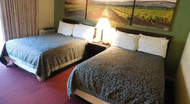 Номер Days Inn by Wyndham Novato/San Francisco