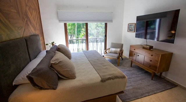 Апартаменты Luxury Villa Quetzal 2BR Jungle Dream with Private Pool