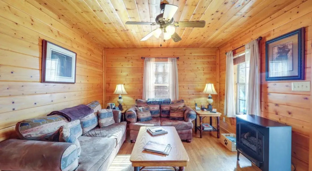 Коттедж Secluded Lenoir Cabin: 4 Mi to Dtwn Blowing Rock