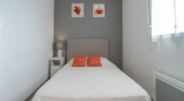 Bright Escape Near the Beach, Boek Villa Vakantiehuizen in Hérault, Cottage