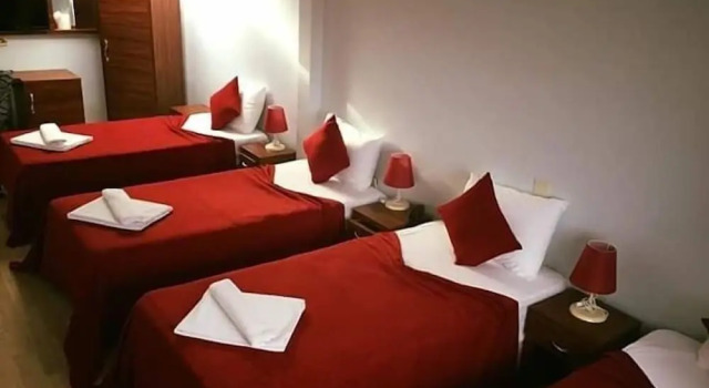 Четырёхместный номер Standard Karyola Otel - Caters to Men