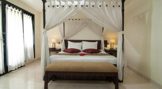 Двухместный номер Deluxe рядом с пляжем Legong Keraton Beach Hotel