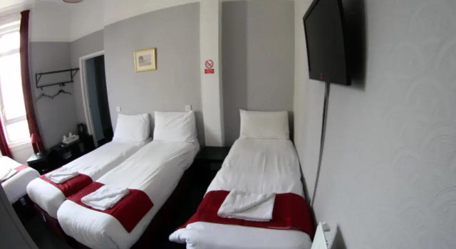 Standard- firedobbelt værelse Fairmount Hotel