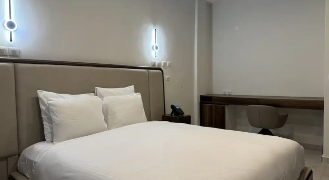 The Six Apparthotel, Prenota Residence Cocody 