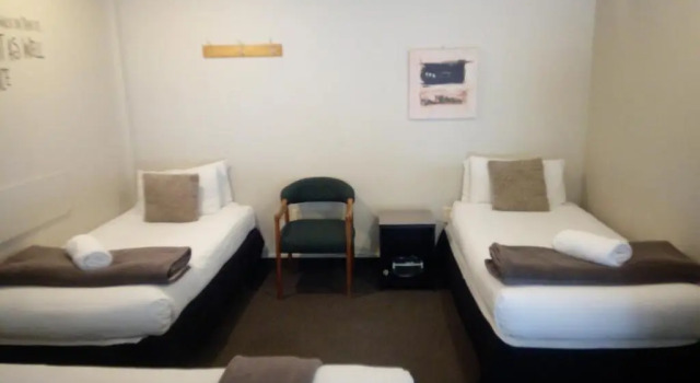 Номер Standard Woodlands Motel