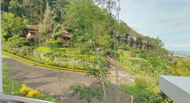 Puri Bidadari 6 With Private Mini Pool By N2K, Rezervovat Mini-hotel Hotely v Batu s bazénem, poblíž Taman Wisata Tirta Nirwana Songgoriti, Bazén