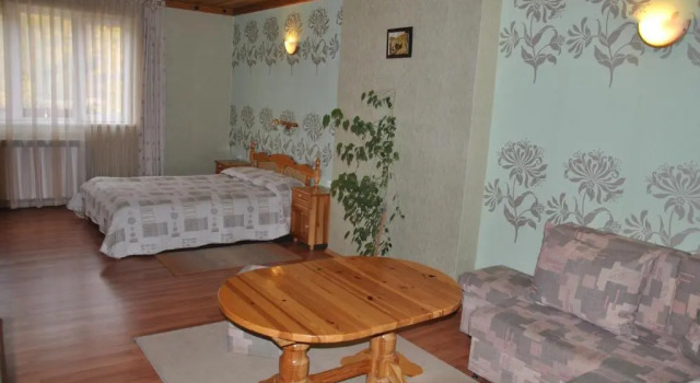 Полулюкс Family Hotel Shoky