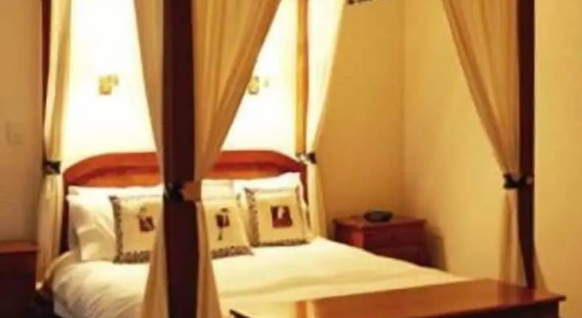 Двухместный люкс Standard c 1 комнатой с балконом Lazy River Boutique Bed & Breakfast