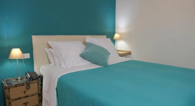 Четырёхместный номер Standard Hotel NIU