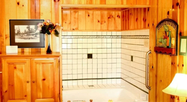 Shore House at Lake Tahoe, Забронировать Отель Отели Тахо-Виста 3 звезды, 3*
