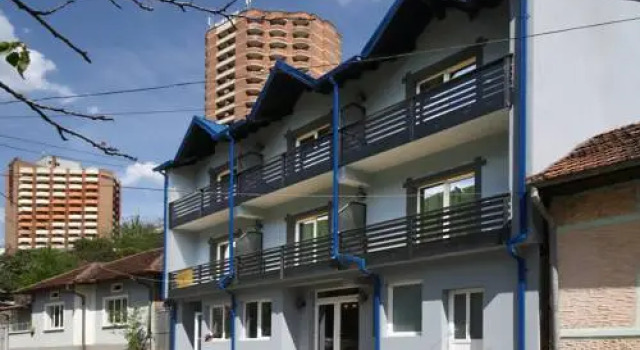 Vila Floare De Colt, Varaa Hotelli Hotellit Carpathians - Romania uima-altaalla, Uima-allas