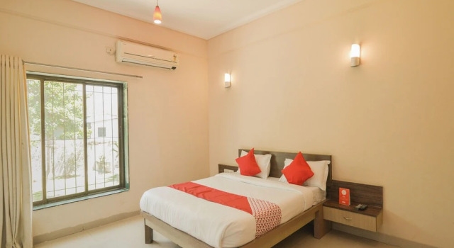 OYO 12204 Hotel Sai Sagar