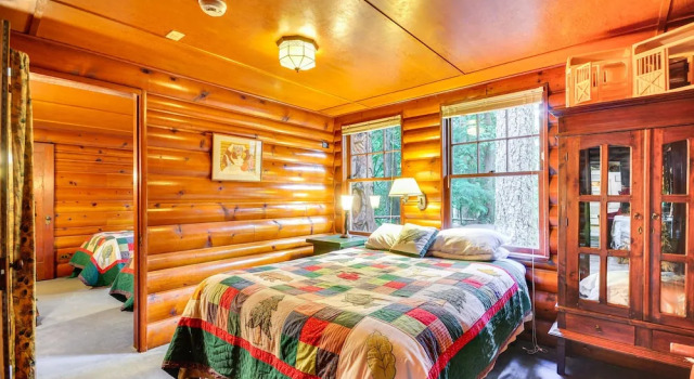 Forested 'minikahda Lodge' w/ Hot Tub Near Mt Hood, Buchen Sie Ferienhaus Rhododendron Oregon