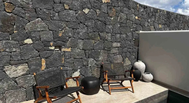 Suite Erthā Suites with private pools
