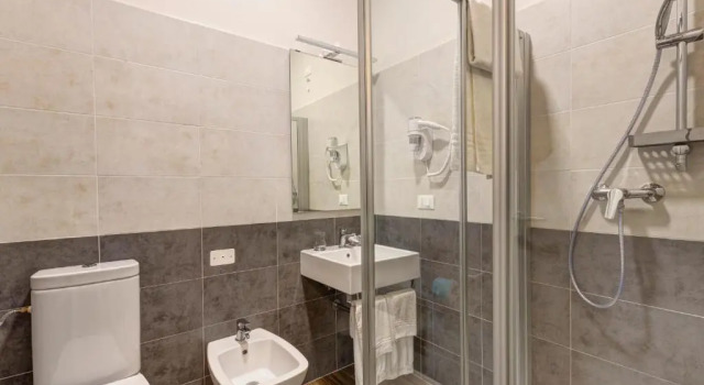 Трёхместный номер Classic Hotel Terme di Frasassi