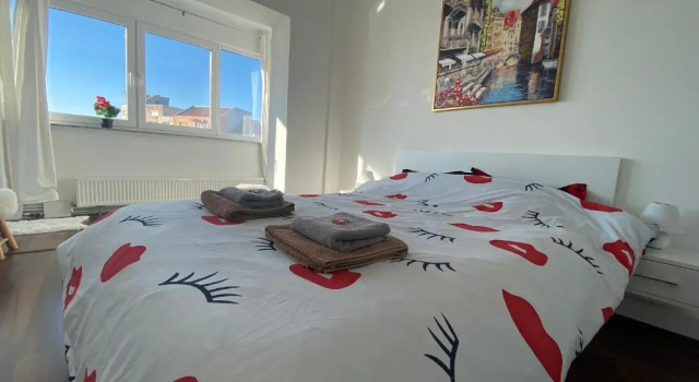 Luxury Apartament Intim Area